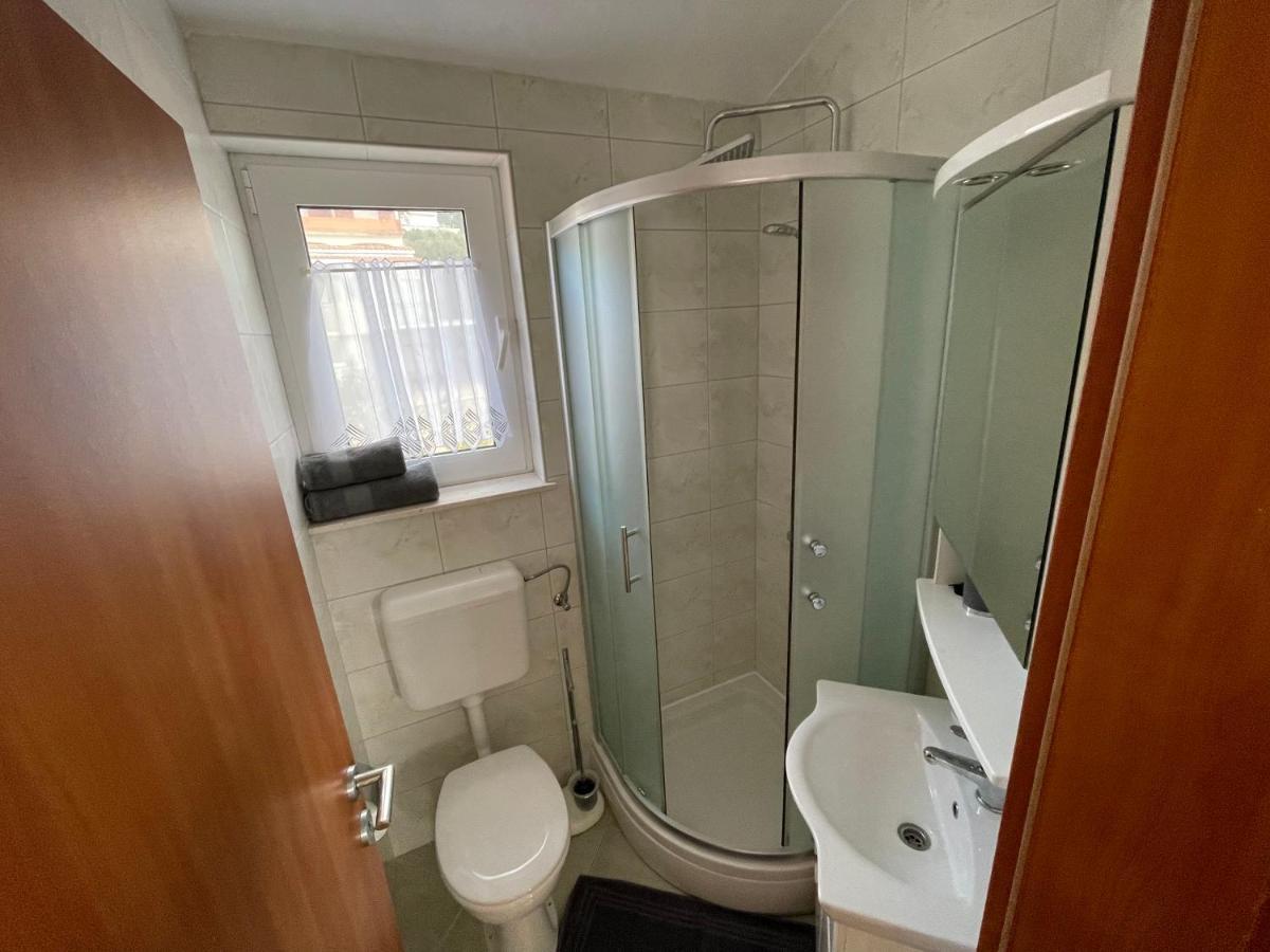 Apartmani-Joe Podglavica ภายนอก รูปภาพ